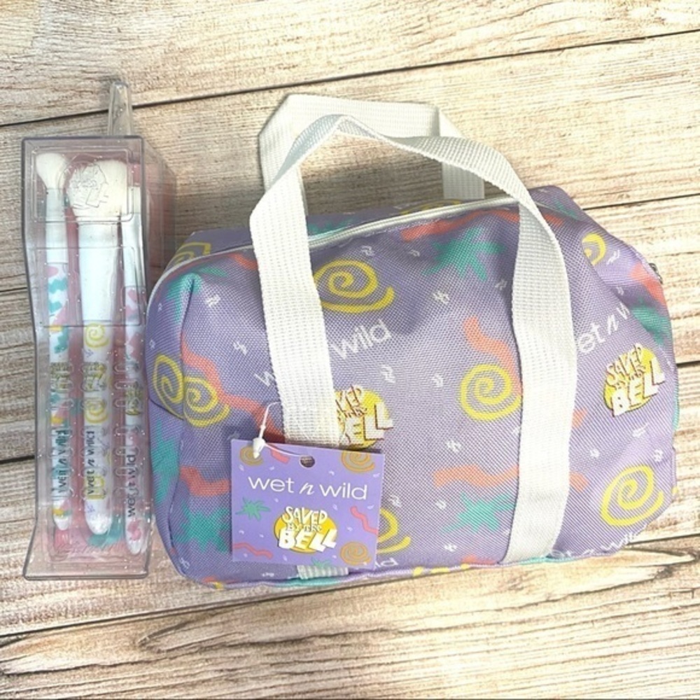 Saved By The Bell Makeup Brushes & Cosmetic bag Set